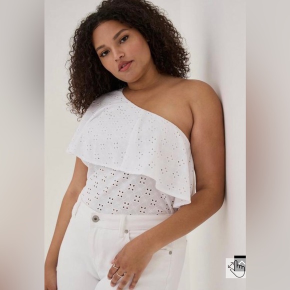 Torrid sz 5 One Shoulder Ruffle Top - Eyelet Jersey White NWT - Picture 1 of 8